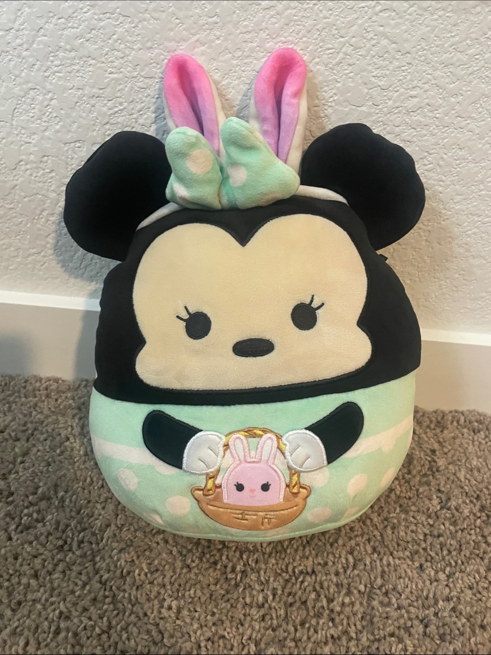 Disney Minnie Tsum Tsum Plush with Bunny Ears - //Easter//Mint, Black & Pink